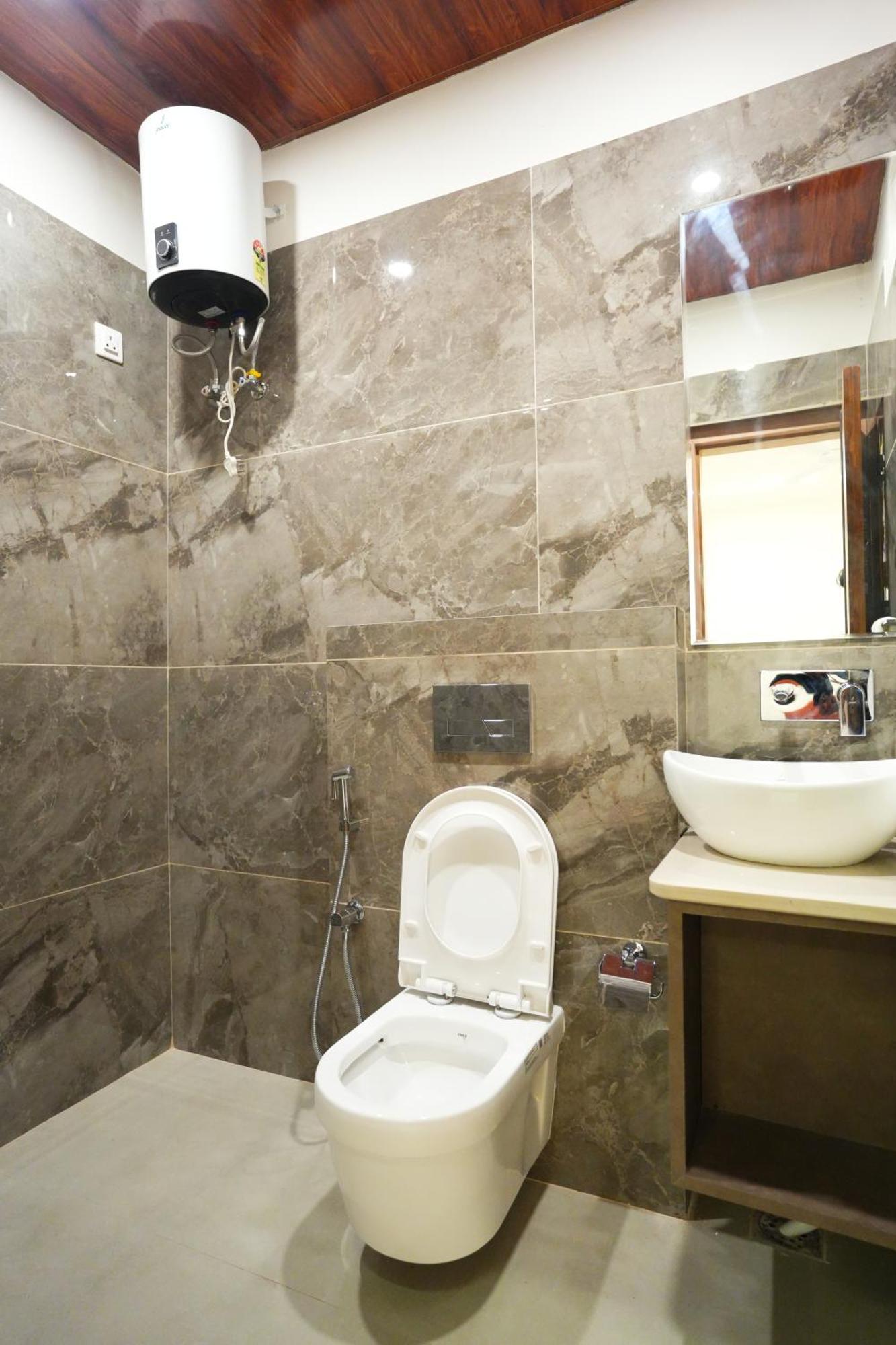 Anaya Retreat Hotel Varanasi Exterior foto
