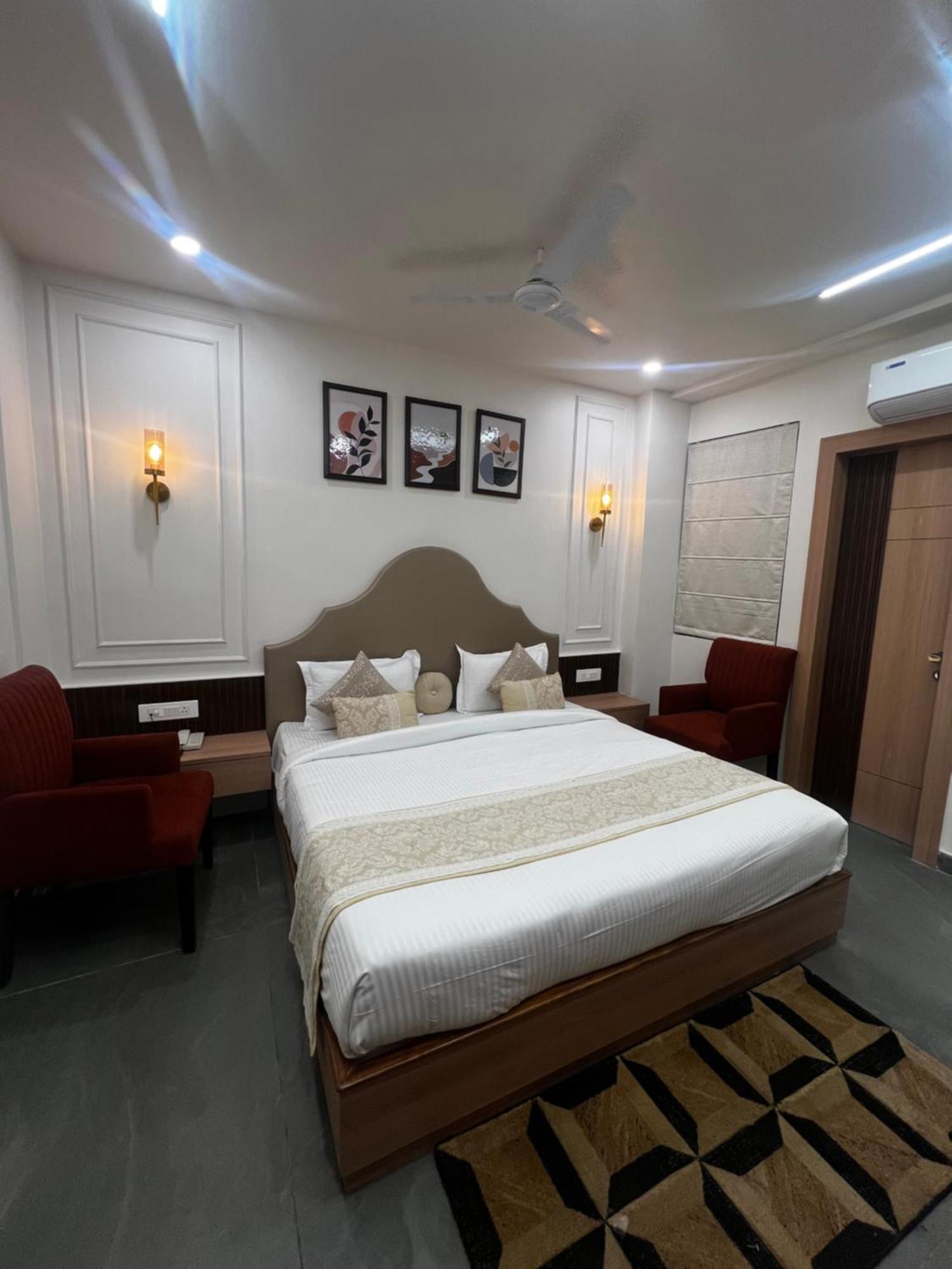 Anaya Retreat Hotel Varanasi Exterior foto